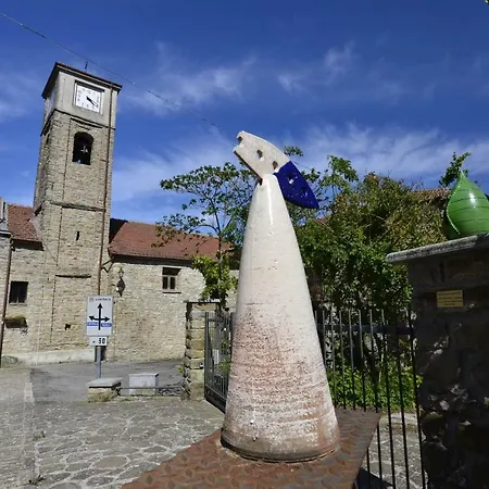 Case Franzero * Levice