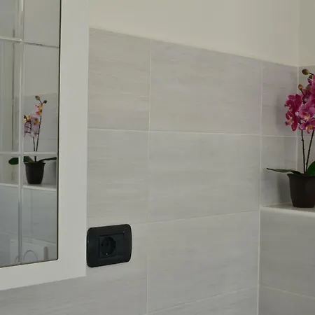 Case Franzero * Levice