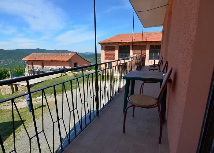 بيت ضيافة Case Franzero Levice